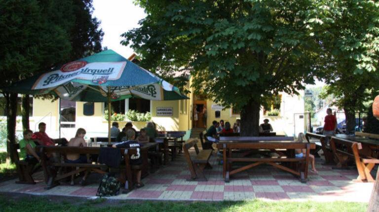 Hotel A Restaurace Na Spici Kyselka  エクステリア 写真